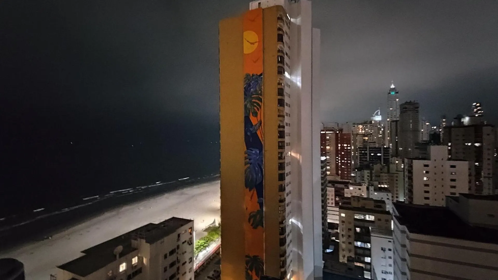 Av Central - Coracao De Balneario Camboriu! Ed Imperador Appartamento
